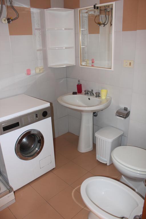 Le Ginestre Apartamento Levanto Quarto foto