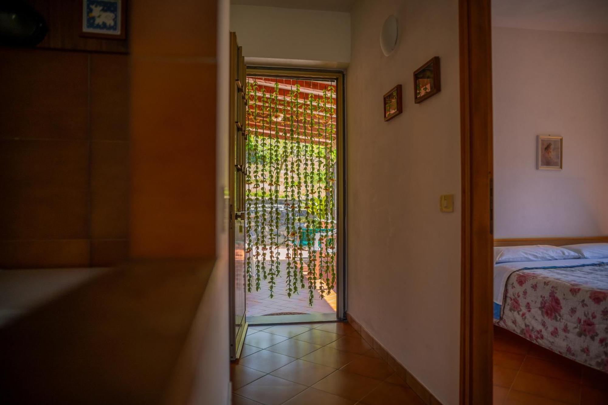 Le Ginestre Apartamento Levanto Exterior foto